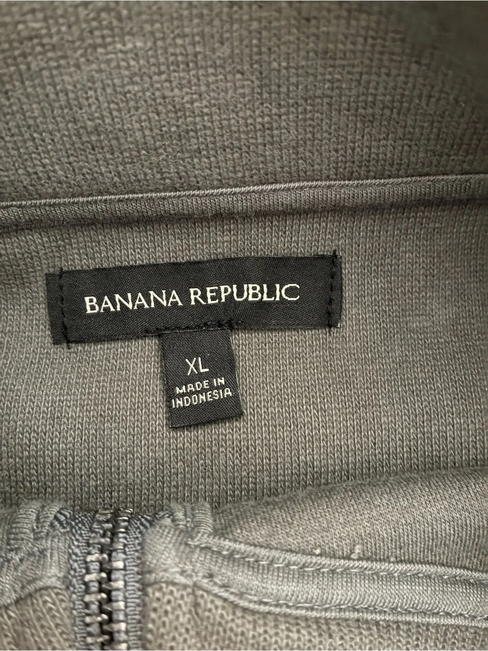 Banana Republic Men's Half-Zip Performance Pullover - Slate Green